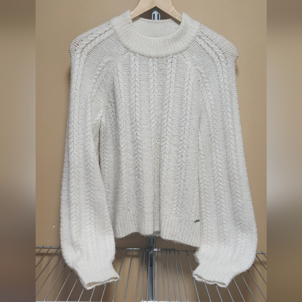 Abercrombie & Fitch Cream Cable Knit Sweater